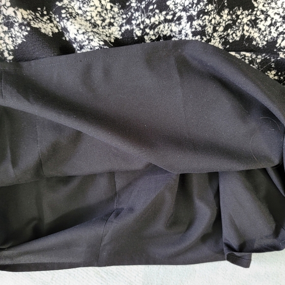 Club Monaco Black White Knit Kaisie Dress Long Sleeve Back Zip Lined Size 6 - Picture 7 of 12